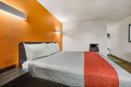 Motel 6-Clovis, NM image 12