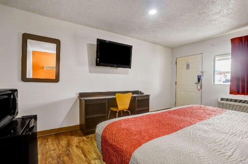 Motel 6-Clovis, NM image 16