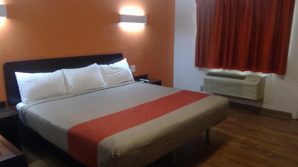Motel 6-Clovis, NM Image 39